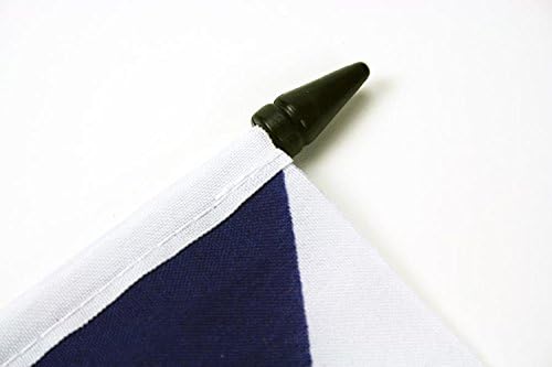 דגל AZ דגל לטביה דגל 4 '' 'x 6' ' - דגל שולחן לטביה 15 x 10 סמ - מקל פלסטיק שחור ובסיס